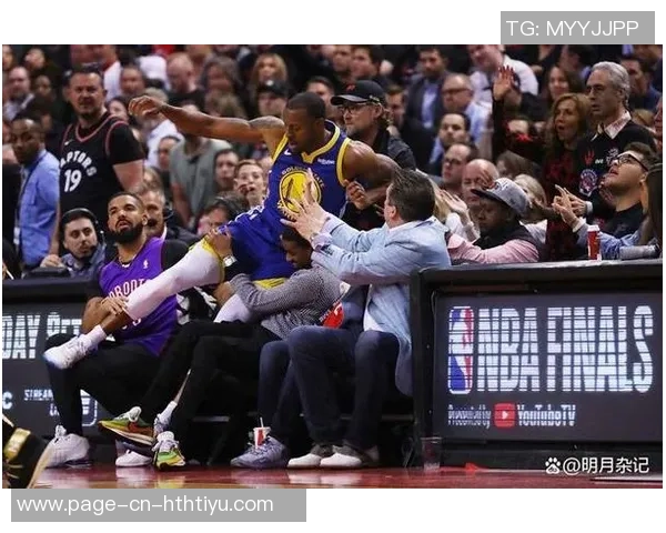 詹姆斯与斯波共同探讨现代篮球的节奏与空间的重要性